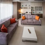 Apartamento Seafront Luxury St Pauls Bay St Paul's Bay