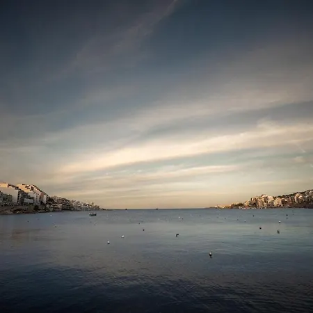 Seafront Luxury St Pauls Bay