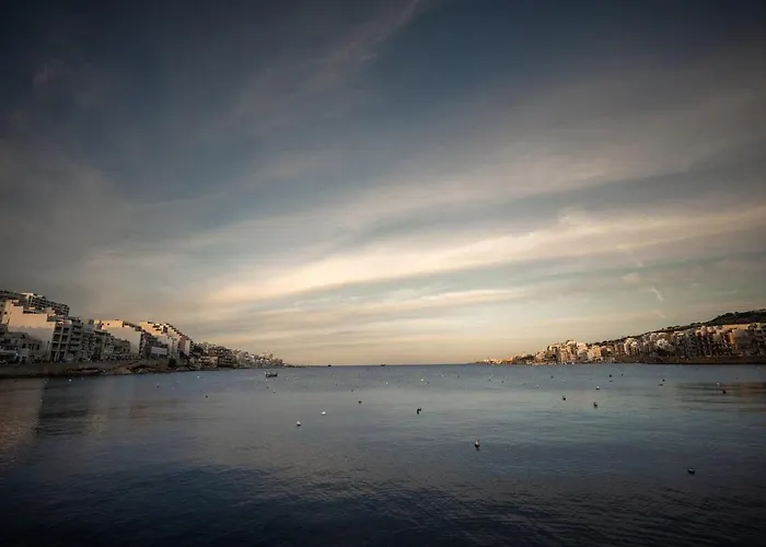 Seafront Luxury St Pauls Bay