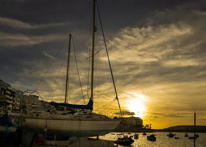 Seafront Luxury St Pauls Bay St. Paul's Bay