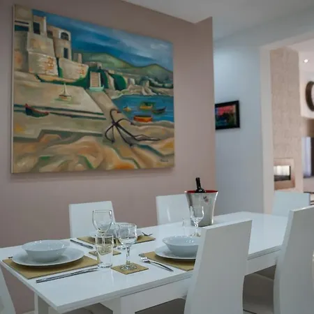 Seafront Luxury St Pauls Bay Appartement *